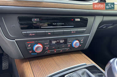 Седан Audi A6 2015 в 