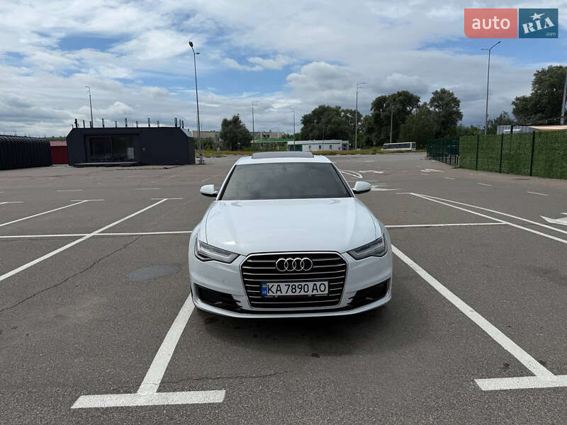 Седан Audi A6 2015 в Киеве