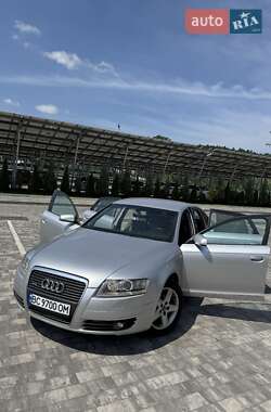 Седан Audi A6 2004 в 