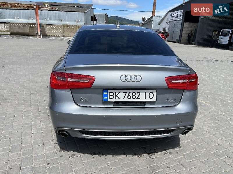 Седан Audi A6 2013 в Мукачево