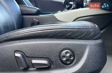 Универсал Audi A6 2011 в 
