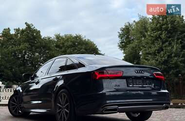 Седан Audi A6 2015 в 