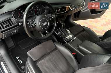 Седан Audi A6 2015 в 