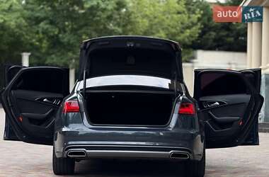 Седан Audi A6 2015 в 