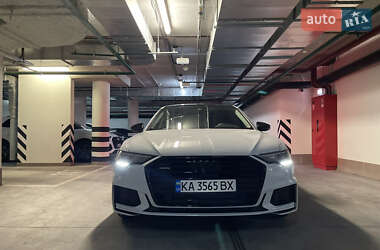 Седан Audi A6 2019 в 