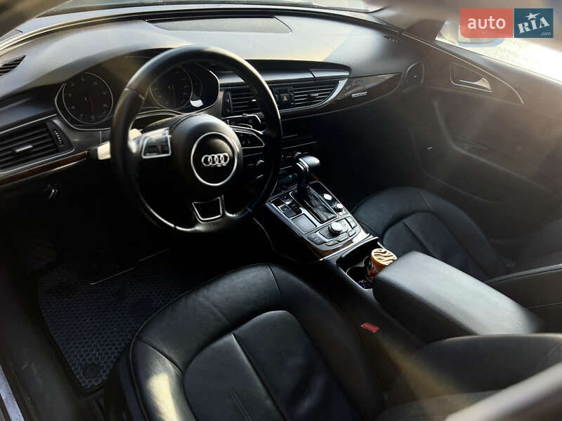 Седан Audi A6 2014 в Луцьку