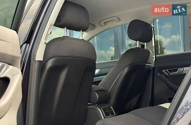 Седан Audi A6 2010 в 