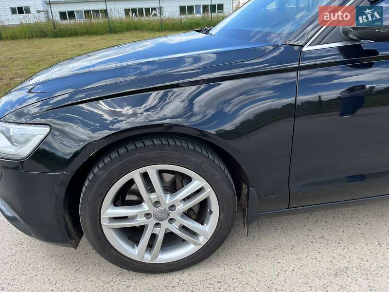 Универсал Audi A6 2014 в Коростене
