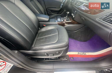 Седан Audi A6 2015 в 