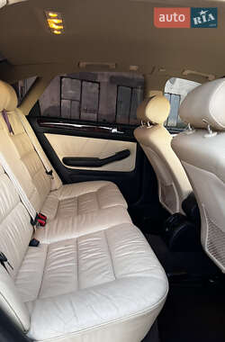 Седан Audi A6 2004 в 