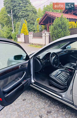 Седан Audi A6 1998 в 