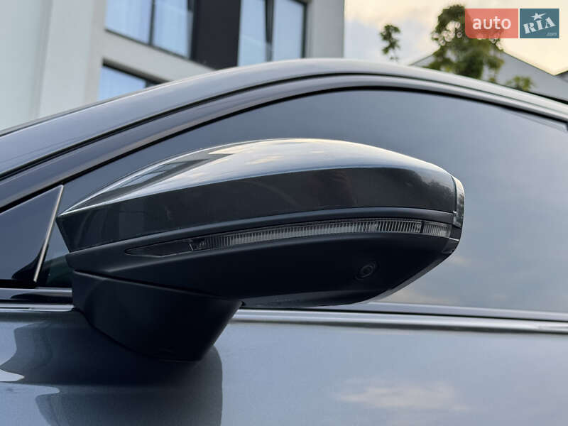 Седан Audi A6 2018 в Мукачево