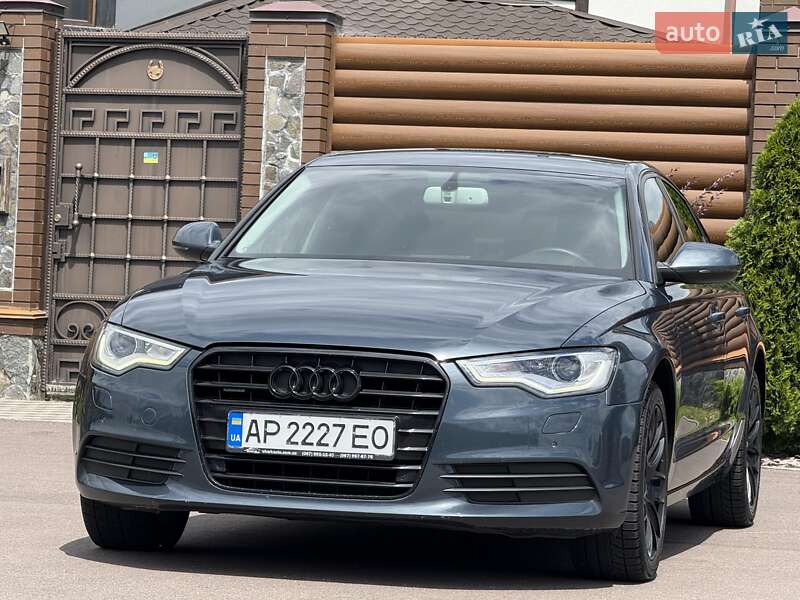 Седан Audi A6 2013 в 