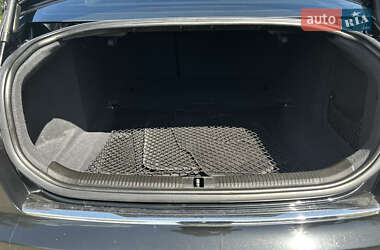 Седан Audi A6 2010 в 