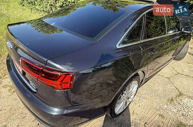 Седан Audi A6 2016 в 
