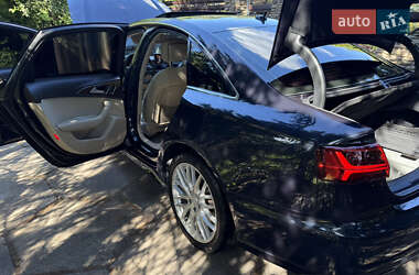 Седан Audi A6 2016 в 