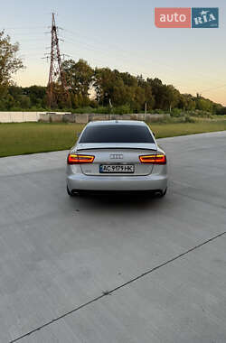 Седан Audi A6 2013 в 
