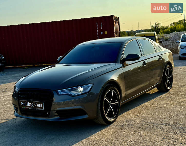 Седан Audi A6 2011 в Ровно