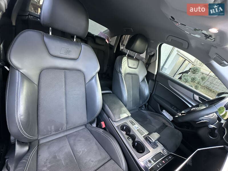 Седан Audi A6 2020 в Ужгороде