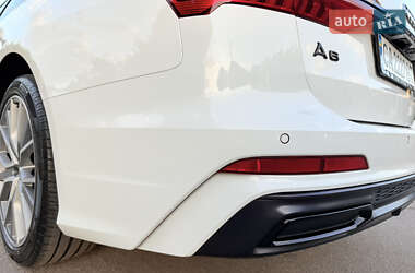 Универсал Audi A6 2018 в 
