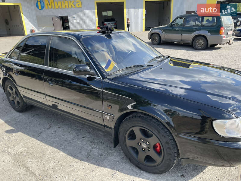 Седан Audi A6 1996 в Киеве