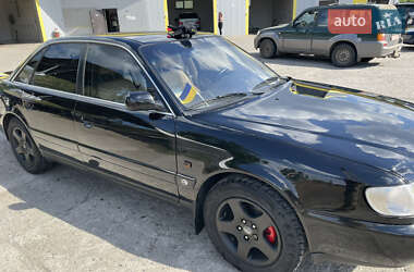 Седан Audi A6 1996 в 