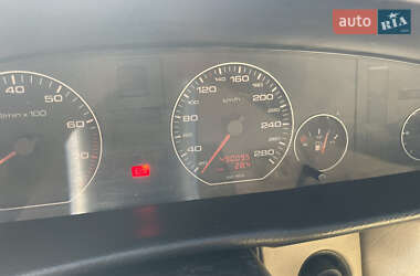 Седан Audi A6 1996 в 