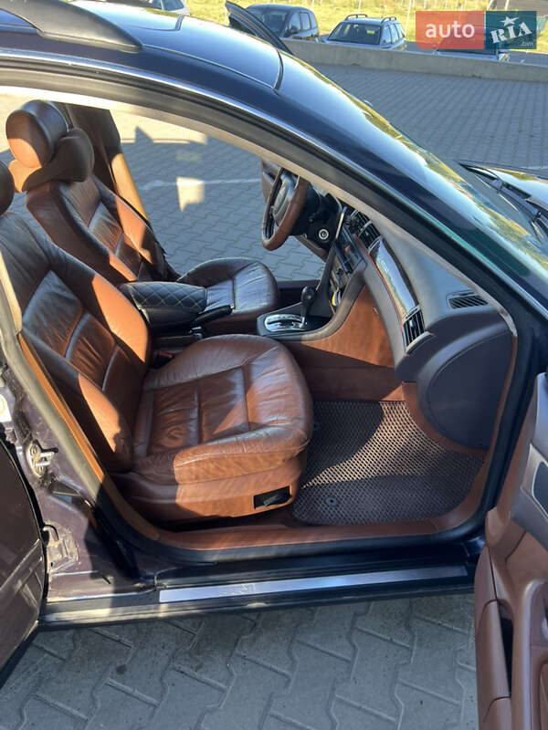 Универсал Audi A6 1998 в Нововолынске