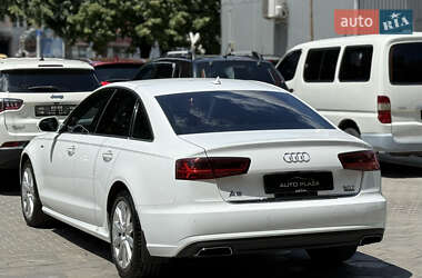Седан Audi A6 2015 в 