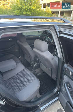 Універсал Audi A6 2001 в 