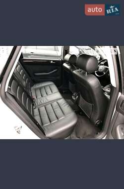 Универсал Audi A6 2004 в 