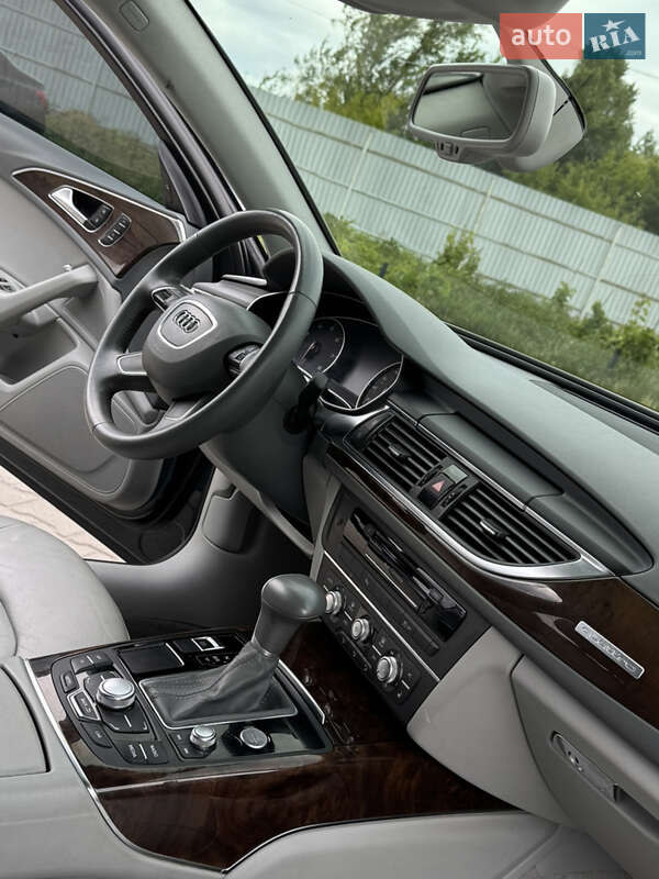 Седан Audi A6 2014 в Лубнах