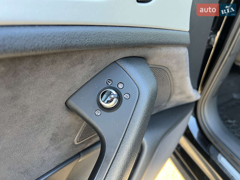 Универсал Audi A6 2016 в Киеве