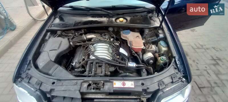 Седан Audi A6 1998 в Краматорске