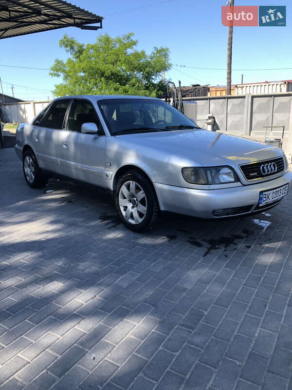 Седан Audi A6 1996 в Луцке