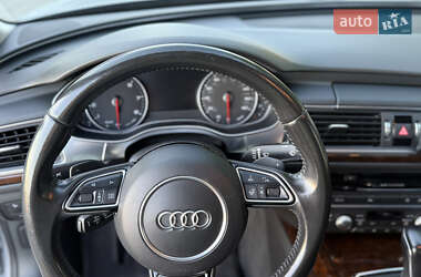 Седан Audi A6 2015 в 
