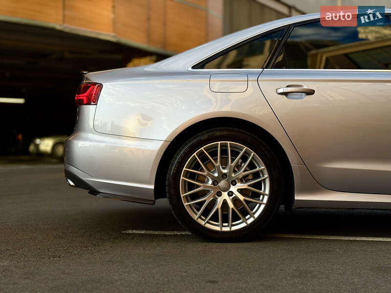 Седан Audi A6 2015 в Одессе