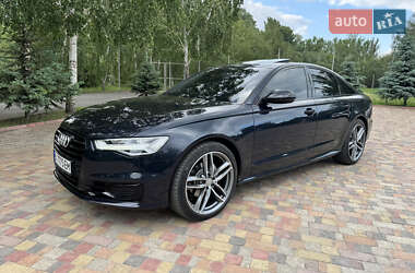 Седан Audi A6 2016 в 