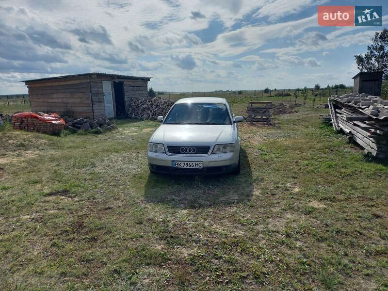 Седан Audi A6 1998 в Сарнах