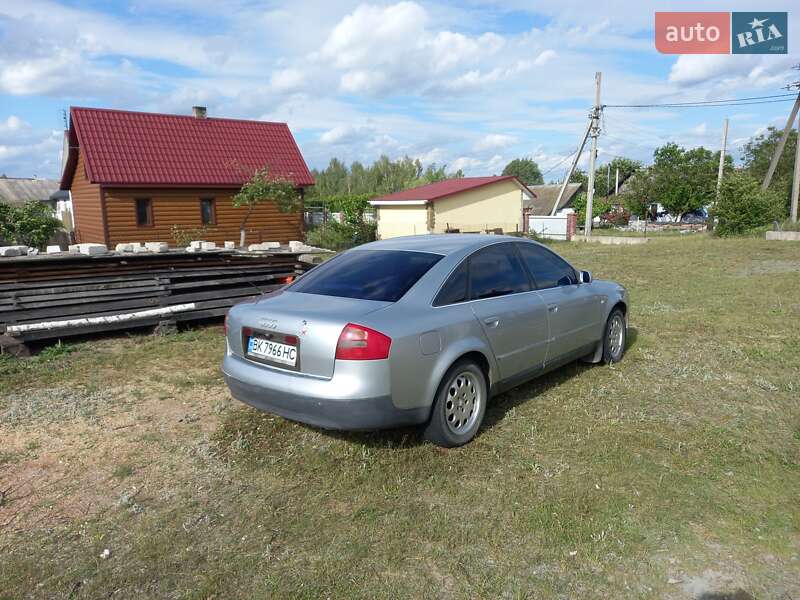 Седан Audi A6 1998 в Сарнах