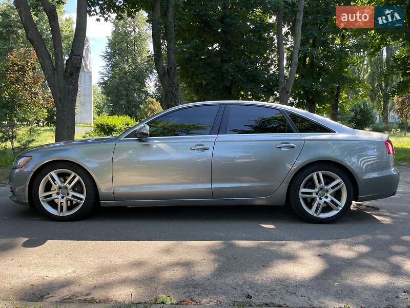 Седан Audi A6 2014 в Киеве