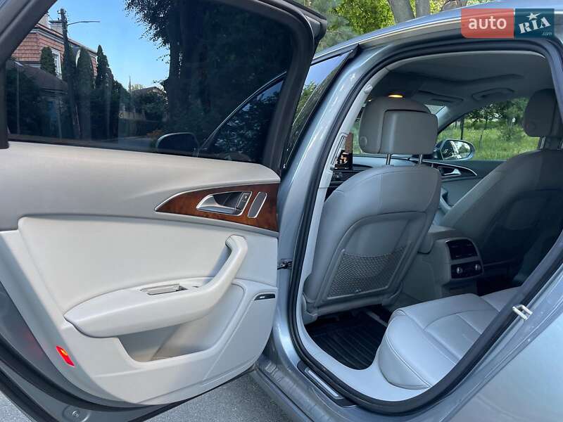 Седан Audi A6 2014 в Киеве