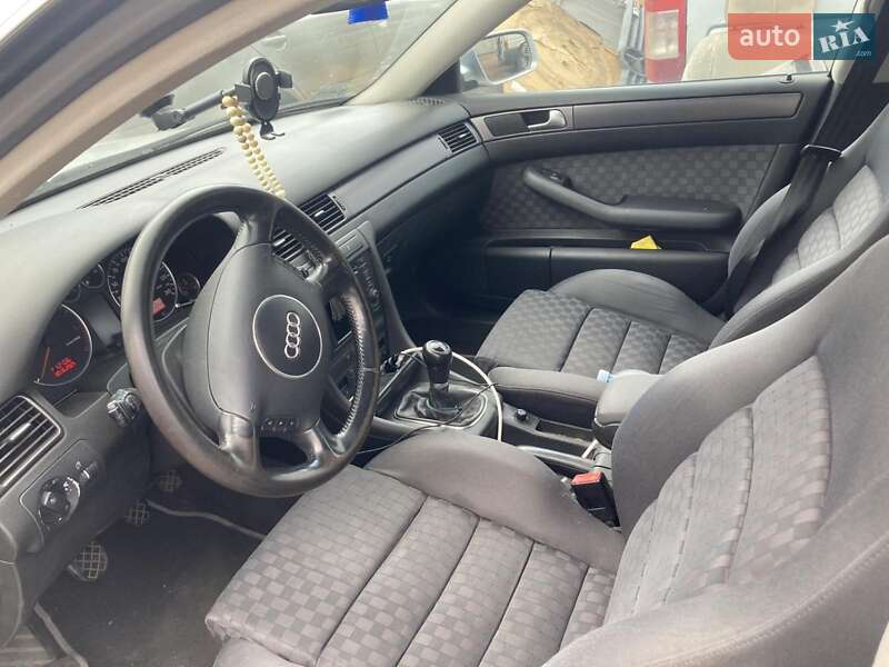 Універсал Audi A6 2003 в Києві