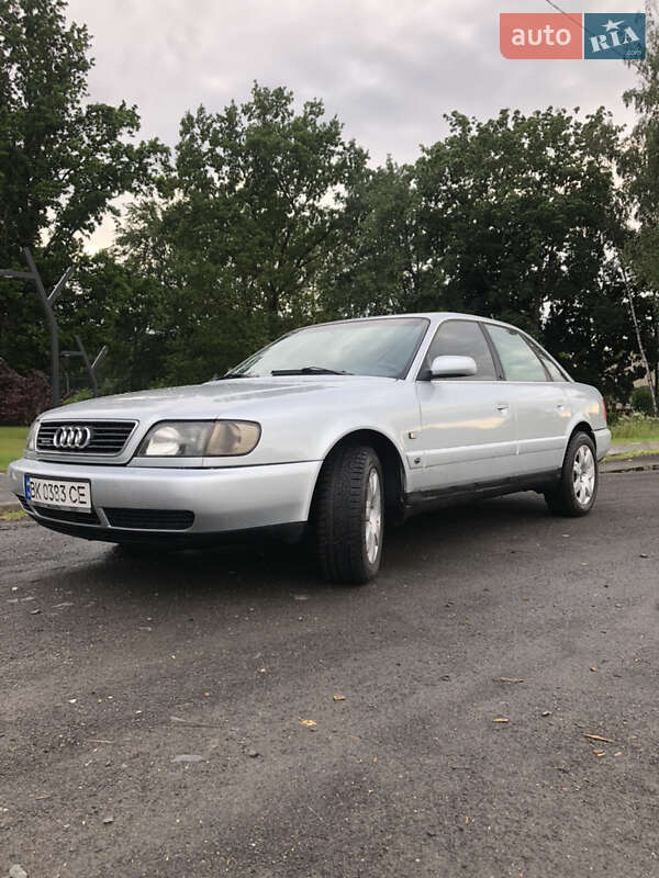 Седан Audi A6 1996 в Луцке