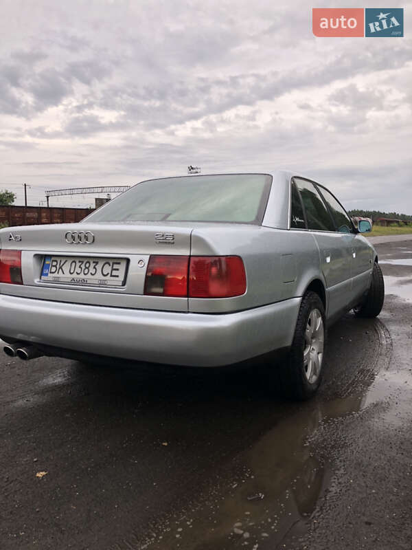 Седан Audi A6 1996 в Луцке