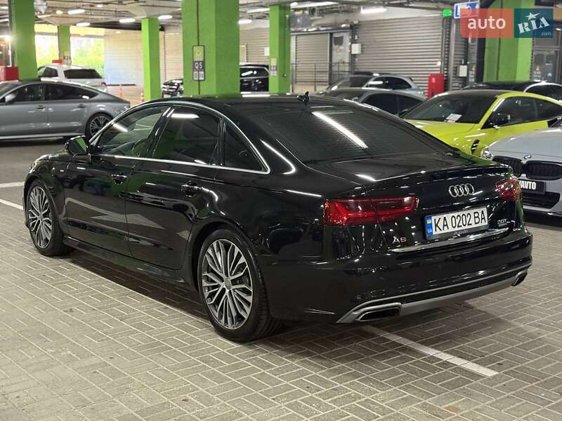 Седан Audi A6 2015 в Киеве