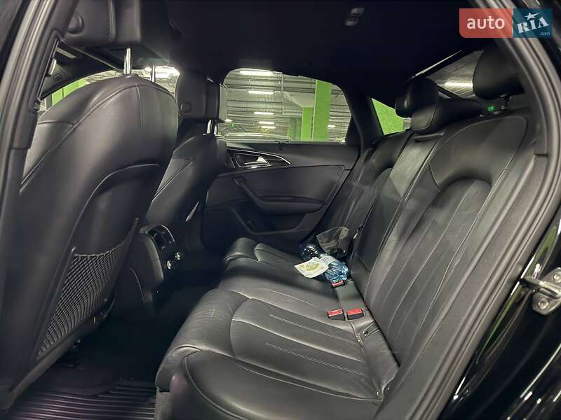 Седан Audi A6 2015 в Киеве