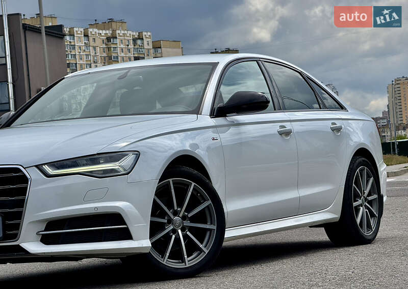 Седан Audi A6 2017 в Киеве
