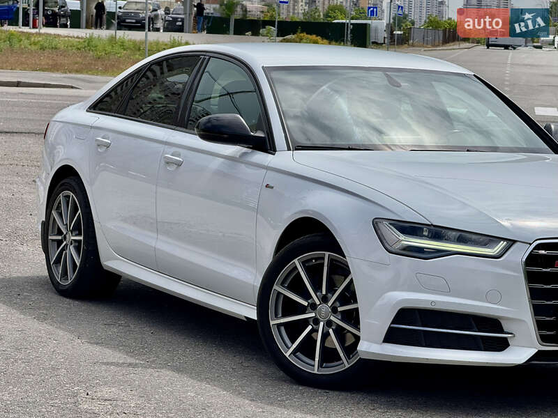 Седан Audi A6 2017 в Киеве