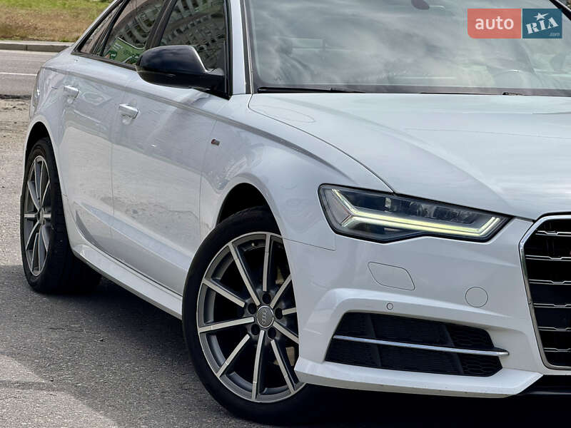 Седан Audi A6 2017 в Киеве